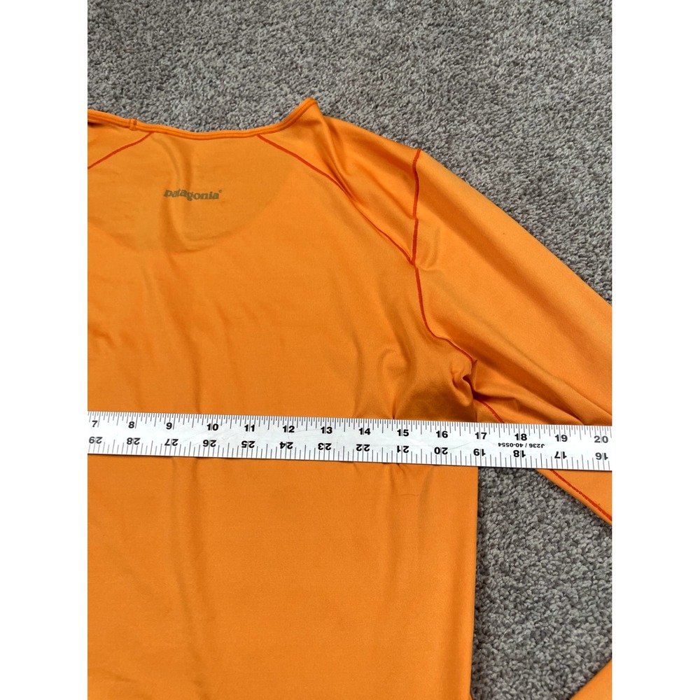 Patagonia Shirt Womens Medium Orange Long Sleeve Base Layer Camping Hike Outdoor - Picture 6 of 7